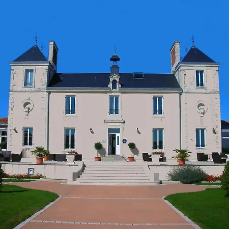 Chateau De La Sebrandiere