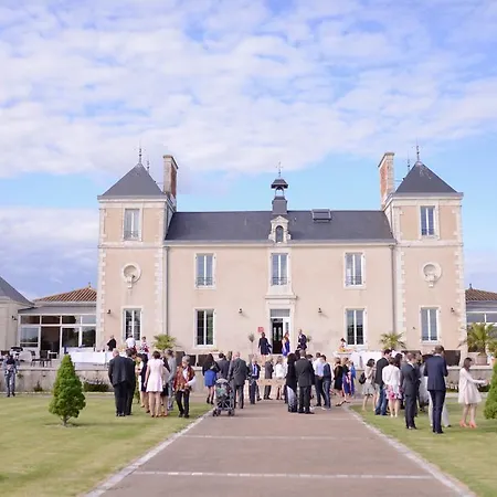 ホテル Chateau De La Sebrandiere 3*