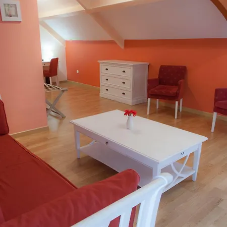 Chateau De La Sebrandiere 3*