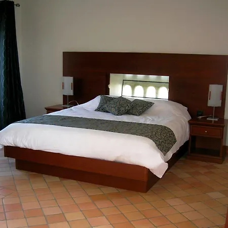ホテル Chateau De La Sebrandiere 3*